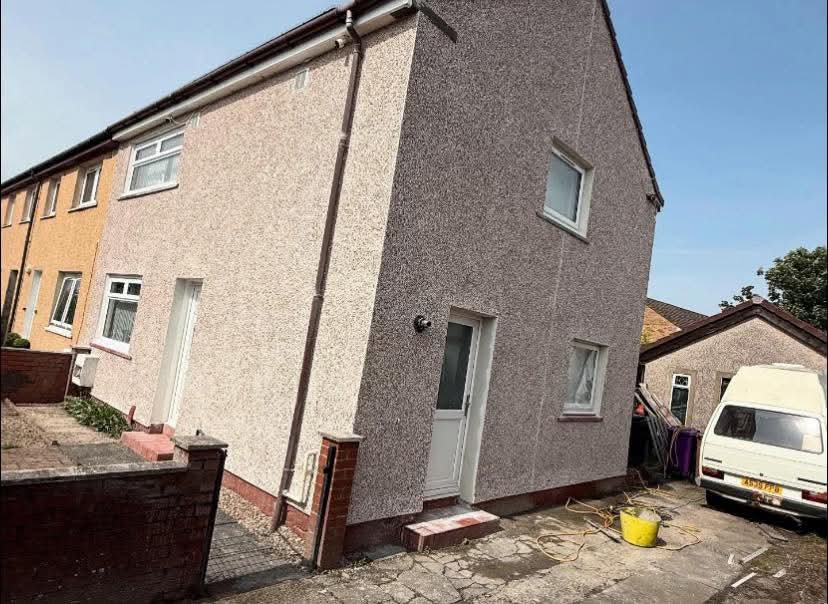 Full house roughcast completed by J.Kelly Roughcasting in Irvine